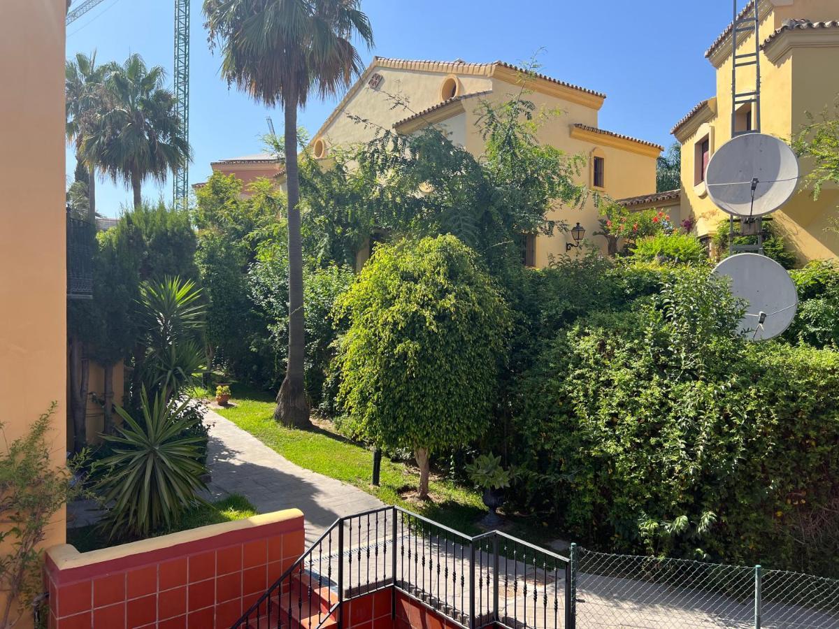 Spacious Golden Mile Townhouse Apartamento *
