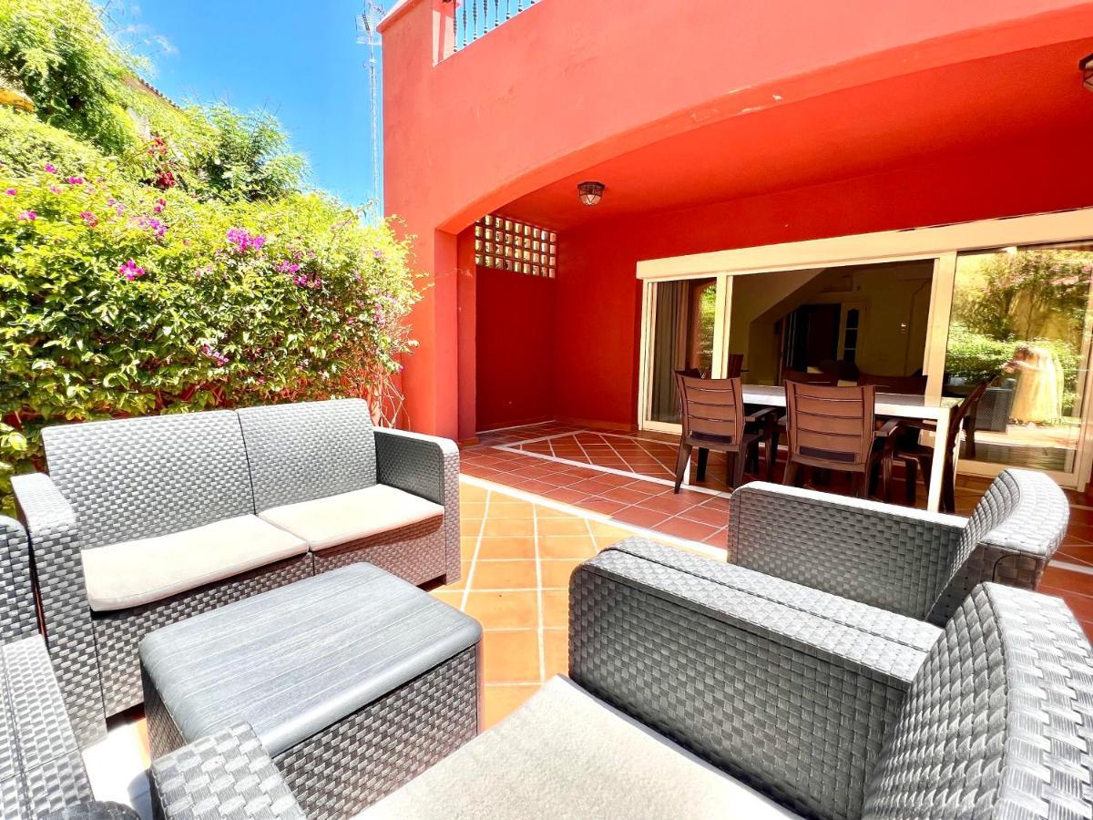 Apartamento Spacious Golden Mile Townhouse